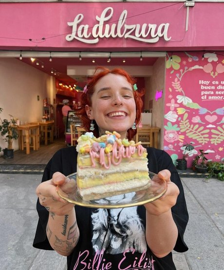 Pinche Dulzura model sexy pictures