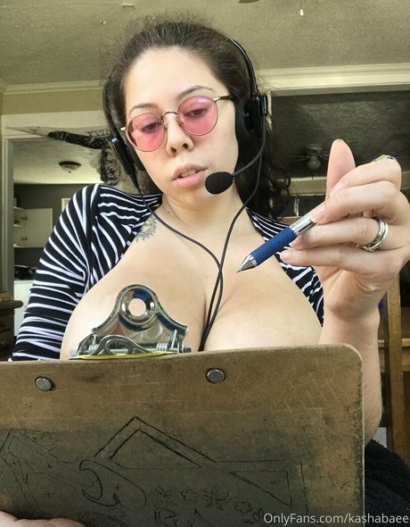 kashabaee star sexy image