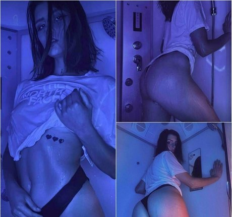 elsakroes beautiful pornstar pictures