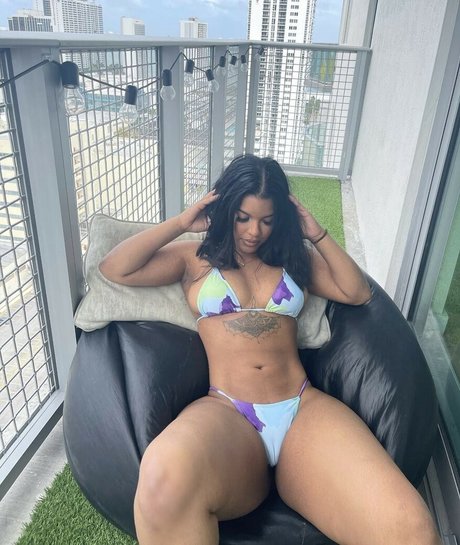 realskyx2 pretty pornstar pictures