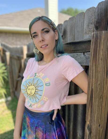 Christie Skylar hd actress gallery