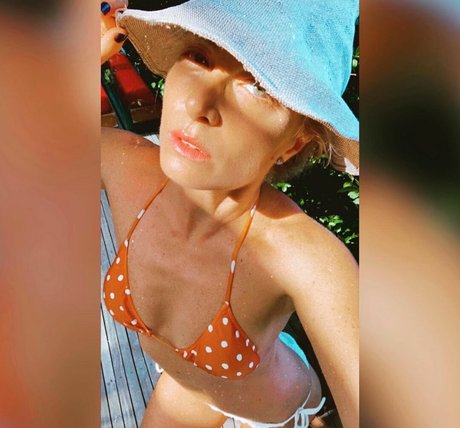 angelicaksy nude actress photos