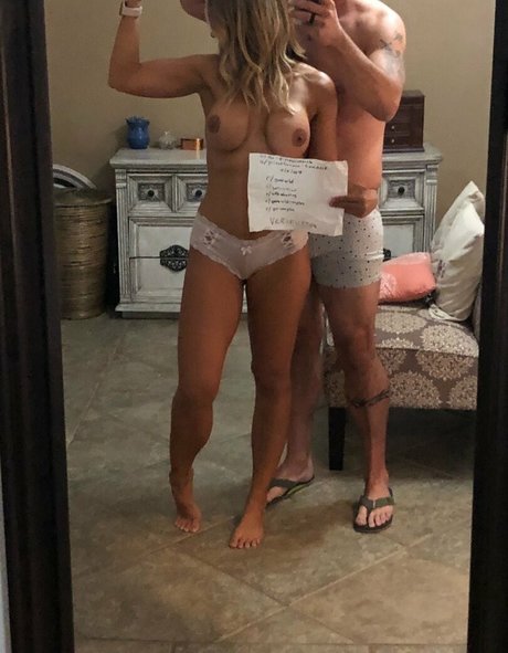 nude milf onlyfans pornographic pic