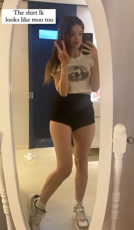 A Bit Rebecca hd pornstar pics