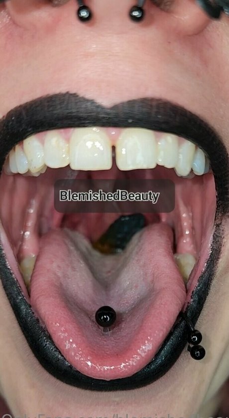 blemishedbeauty sex model photos