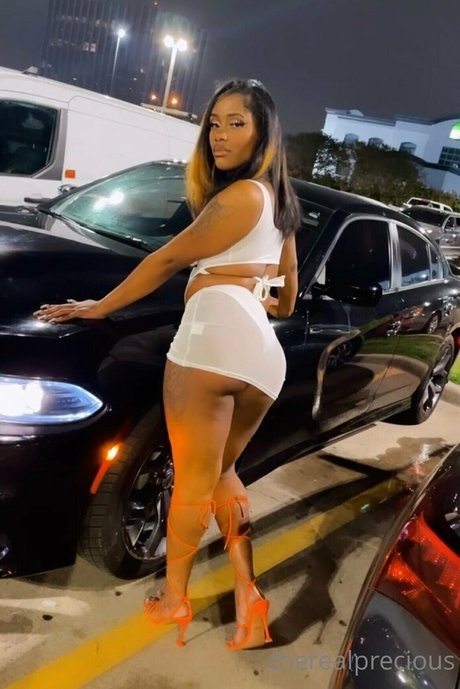 xpreciousrashal sexy actress photo