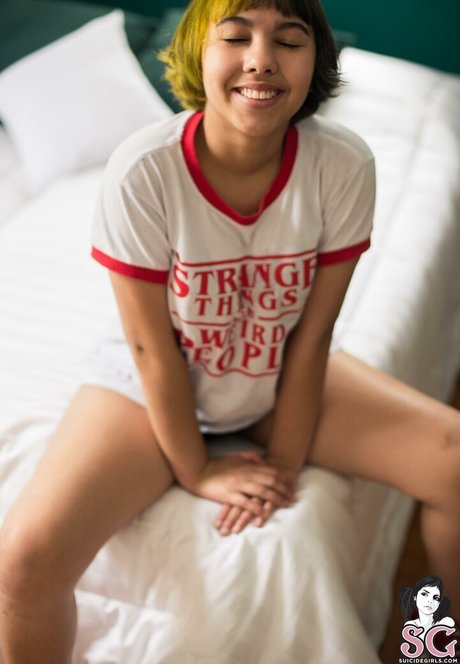 Jessica Yoyo beautiful model pics