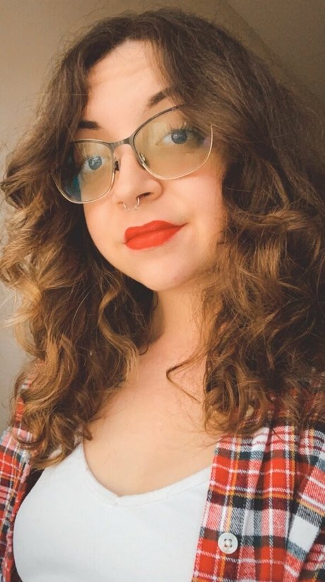 sidhee erotic pornstar photo