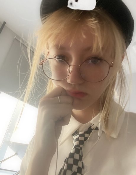 sexy ladyboy onlyfans sexy image