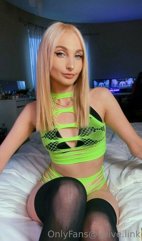 onlyyoive adult star photos