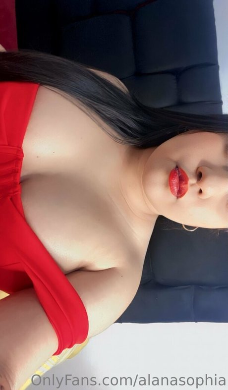 alanaahot star free photos