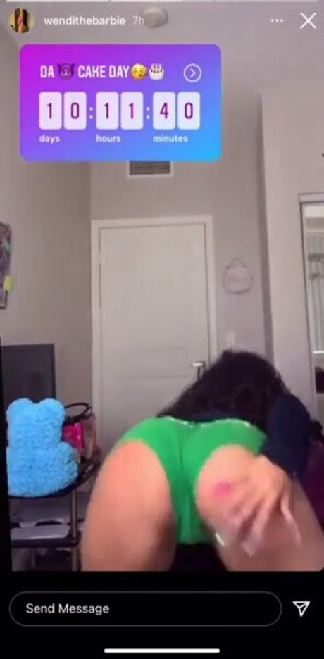 young asian onlyfans sexy pic