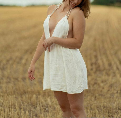 titty twerker pornstar sexy pics