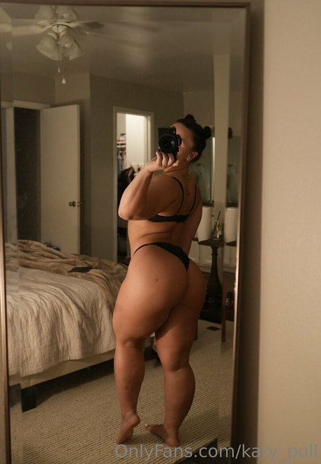 Katy Pull sex actress picture