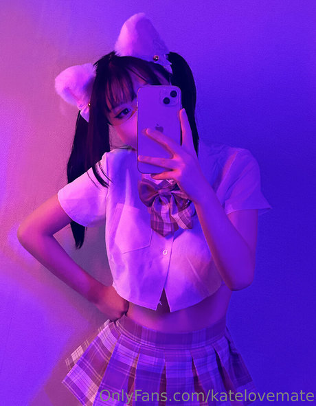 katelovemate xxx model pic