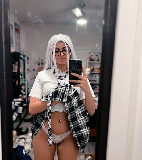 Mavehhhh pornstar sexy picture