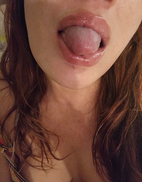 Lovebush1313 beautiful pornstar pic