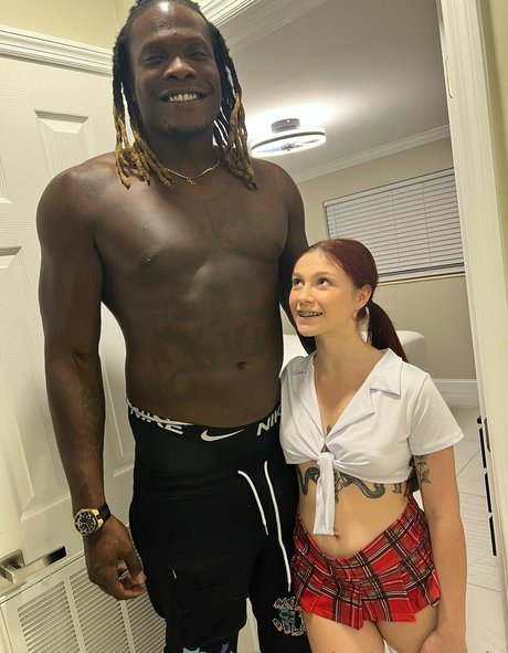 Spicy Jade top star galleries