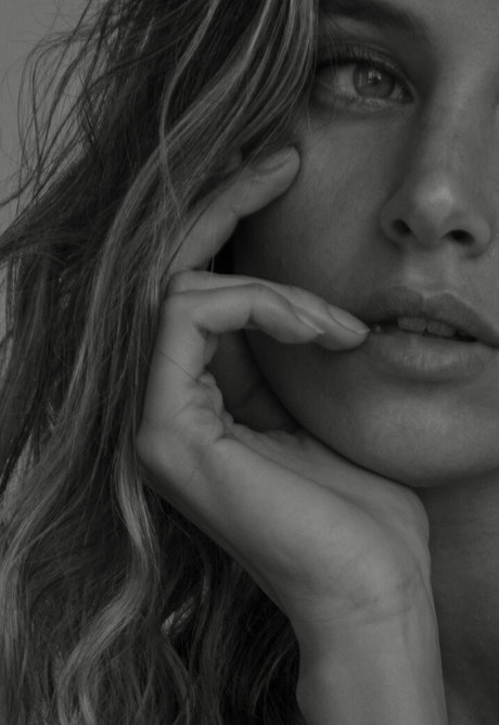 Miacbell pornstar nice pic