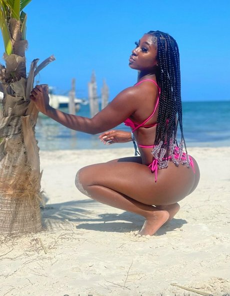 sashababyx0x0 model hot galleries