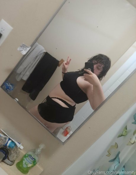 amy insanity sexy model photo