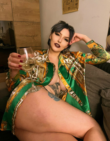 cute asian onlyfans pretty pic