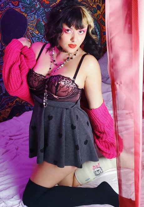 witchhunny xxx star photos