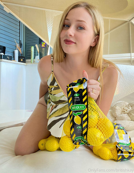 kayklou free actress pics