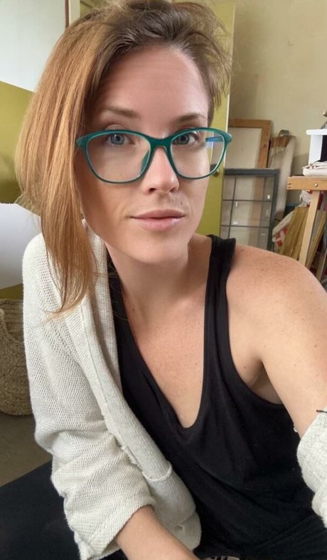 Skyra Fox star exclusive galleries