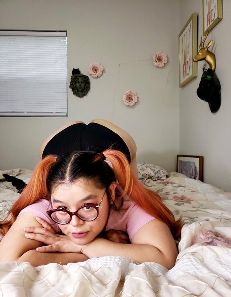 virgin onlyfans pornographic picture