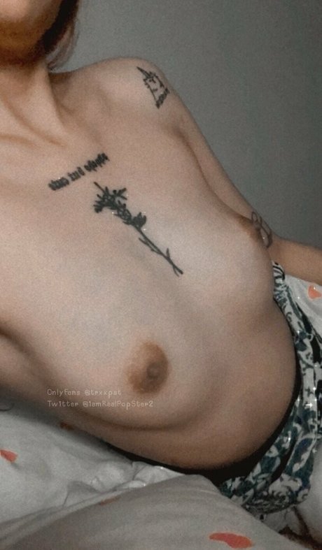 iampopster sex model gallery