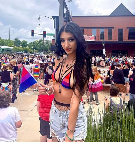 tight onlyfans erotic pics