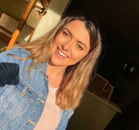 Bec Danaher pretty pornstar pic