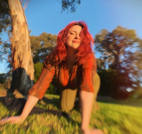 Bec Danaher model nude pics