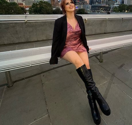 Bec Danaher model top images