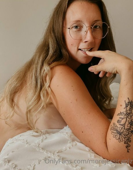 morejessicaplzfree exclusive model pic