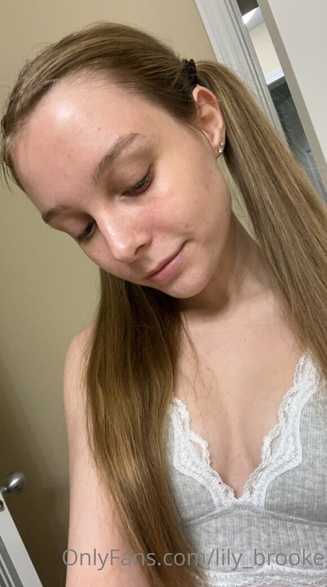 Lily Brooke nudes pornstar pic