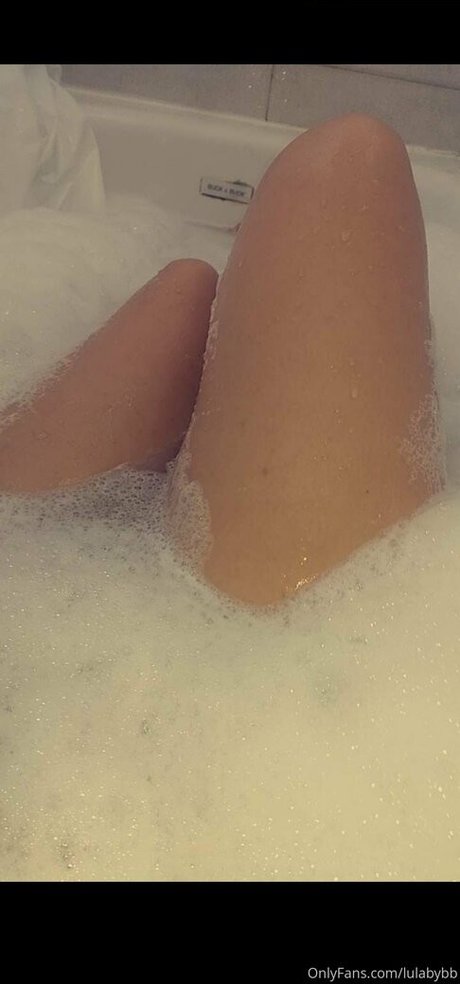 babbylulaaok model sexy image