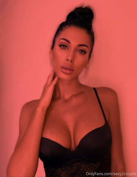 your sweet mari model naked picture