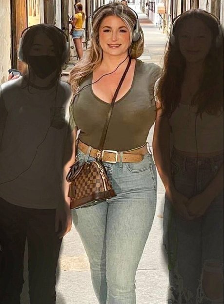 Ashley Bridges naked pornstar pic