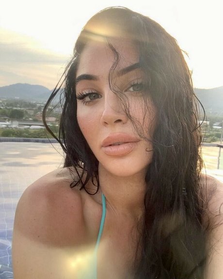 Tulisa Contostavlos model hd picture