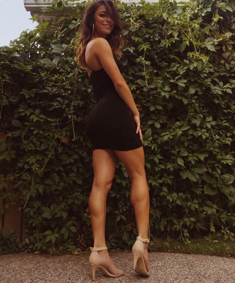 Brigit Sinaga star nice pics