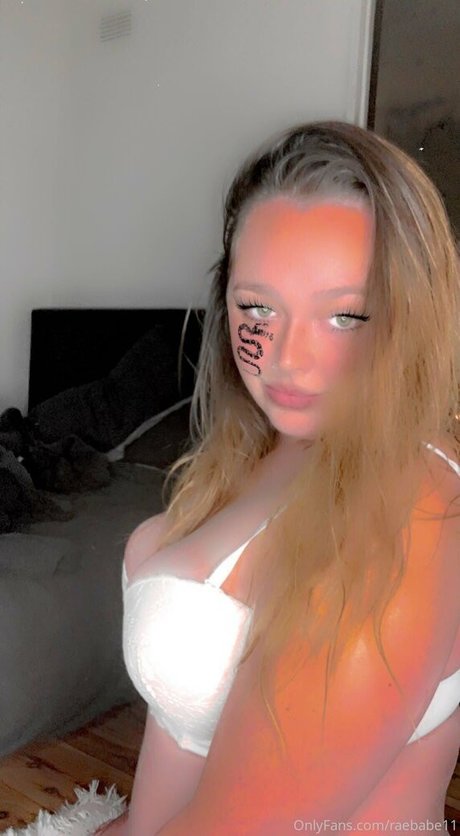 raebabe11 nude star galleries