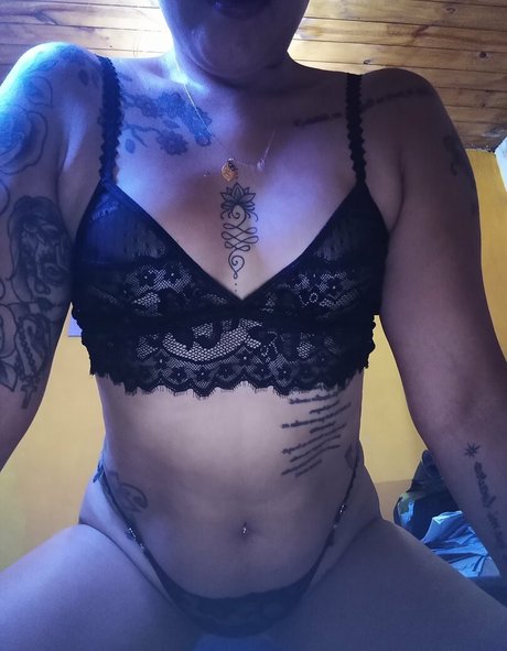 bitchlatina22 star free photos