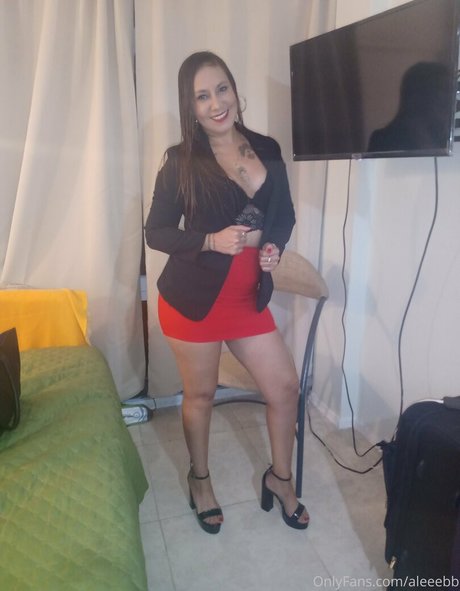 bitchlatina22 nude pornstar pictures