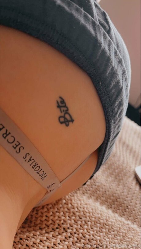 realpollypocket hot actress pics