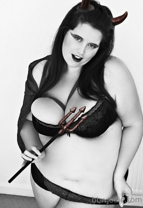 nude yoga onlyfans hot nude pictures