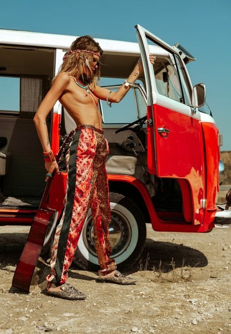 petite skinny onlyfans sexy nudes gallery