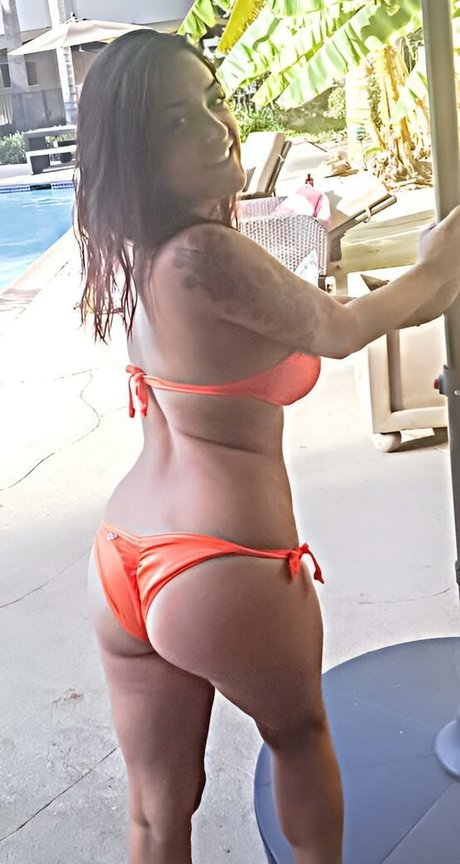 Ashley Smutts exclusive pornstar gallery