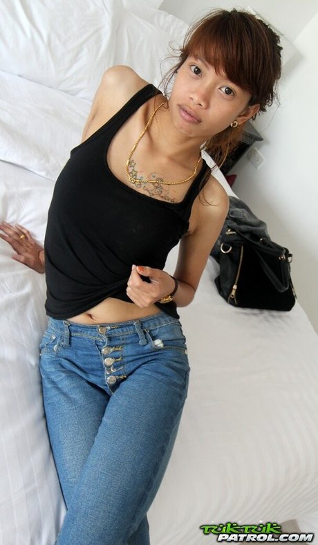 TukTuk Patrol nude star galleries